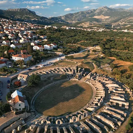 Antique View Solin Apartamento